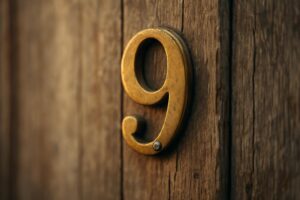 Sonhar com número 9: significados e como interpretar o sonho